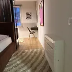 Govi Apartment Al Pieno Centro Di Tirana